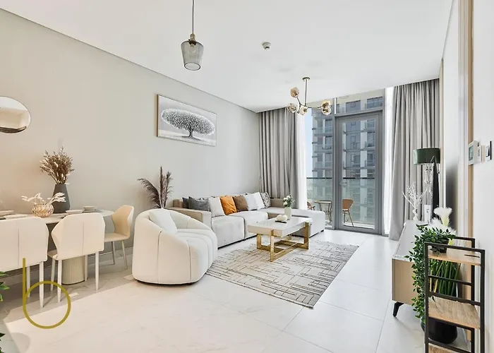Bookable - One Bedroom In Residence 14, District One