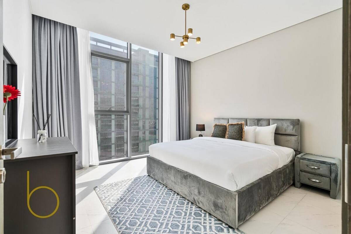 Bookable - One Bedroom In 14, District One Apartment *
