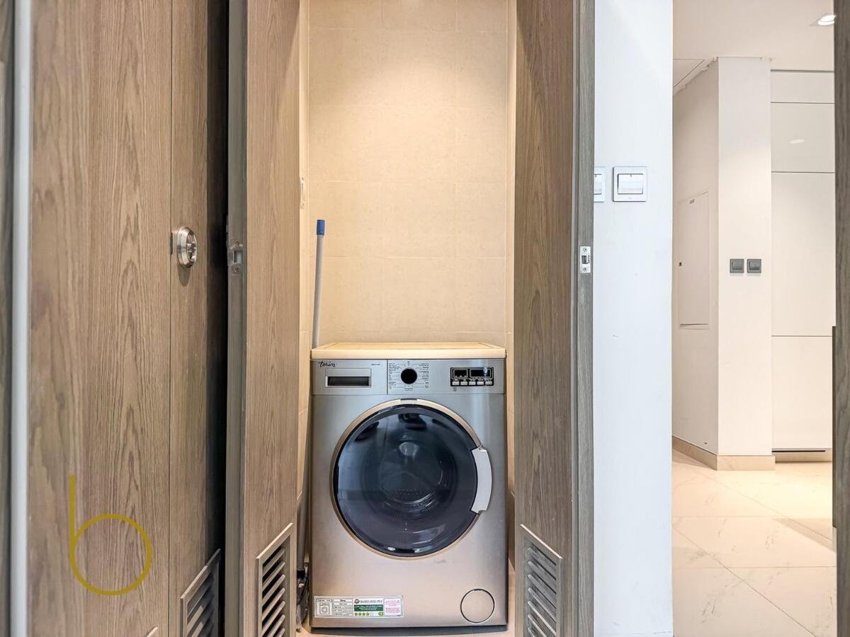 Apartment Bookable - One Bedroom In 14, District One *
