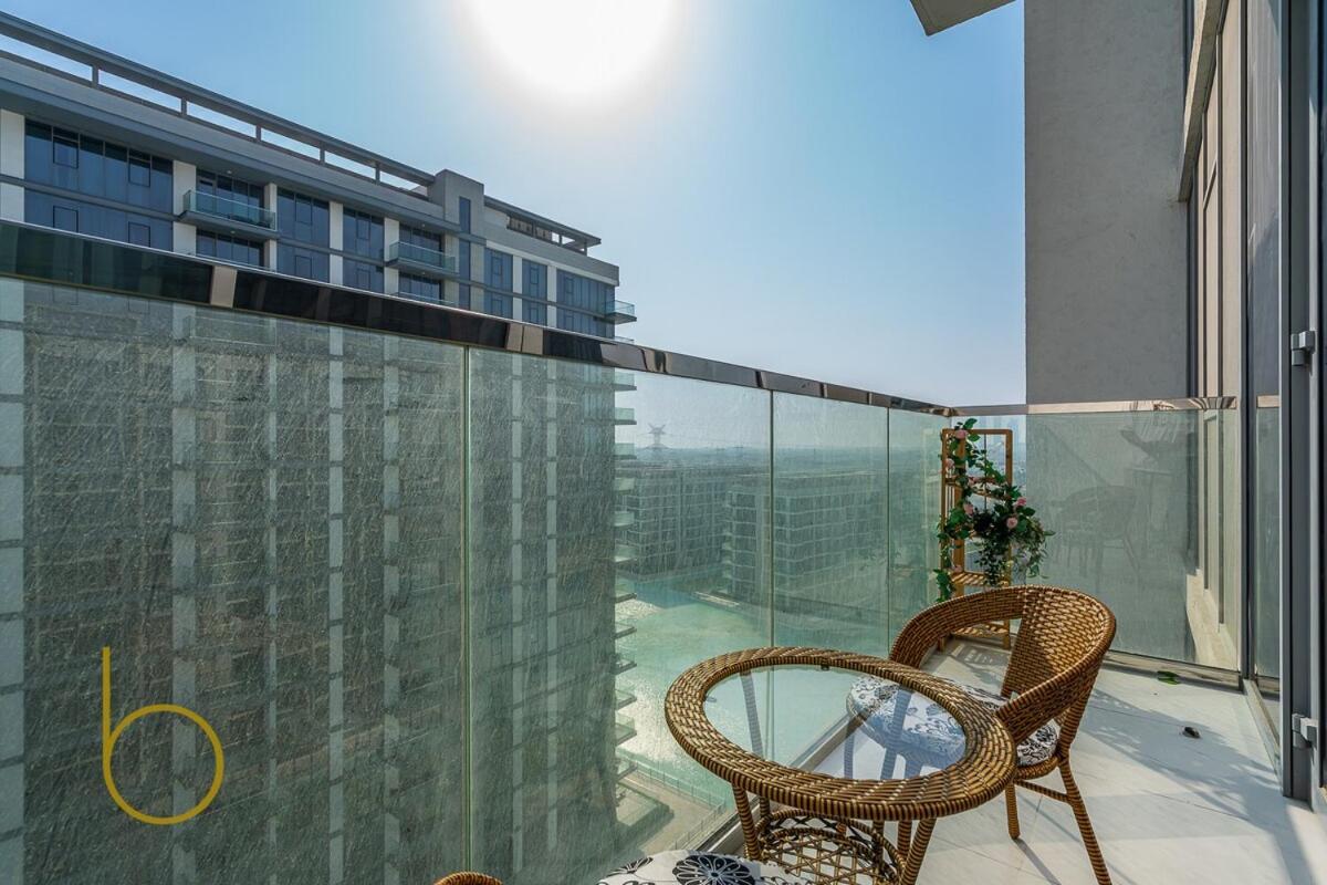 Bookable - One Bedroom In 14, District One Apartment *